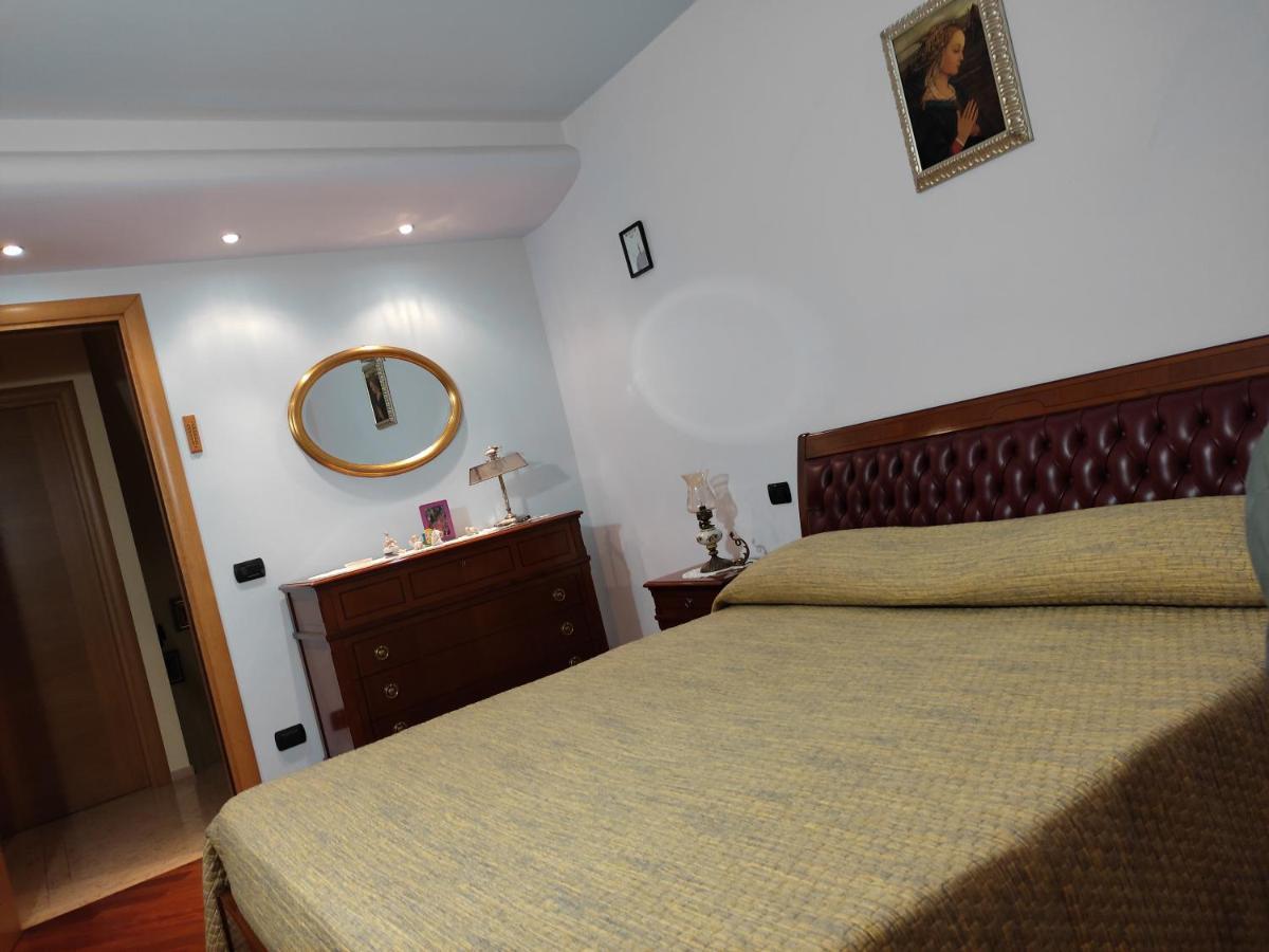 Вілла 100 Passi Castelbuono Experience Екстер'єр фото